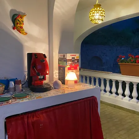 Martina Appartamento Lacco Ameno (Isola d'Ischia)