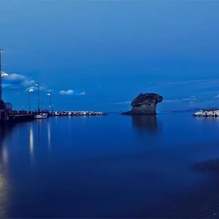 Martina Appartamento Lacco Ameno (Isola d'Ischia)
